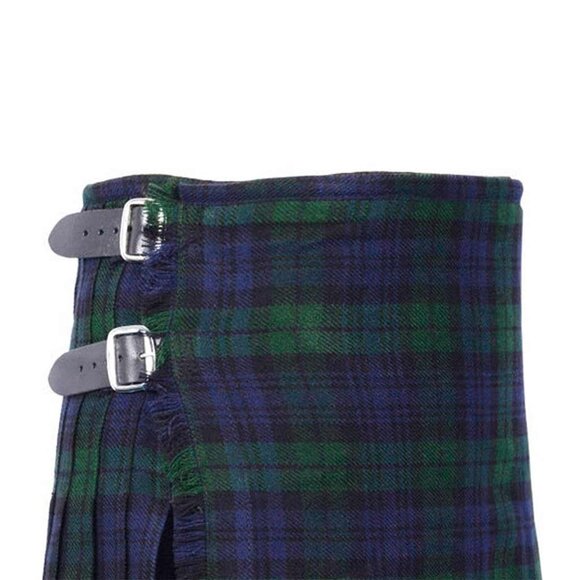 Tartan Black Watch Kilt 8 Yards Men Highlander Scottish Kilt Highlander Dres NEW - Picture 5 of 8
